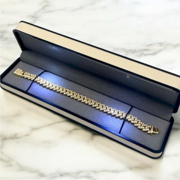 18K Gold Plated, 3.4CTW Moissanite Square Miami Cuban Bracelet display picture 1
